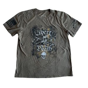 Grunt Style graphic tee shirt